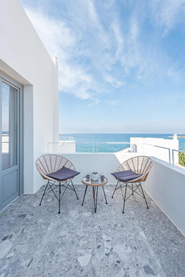 Paros Cape Suites Náousa Exterior foto